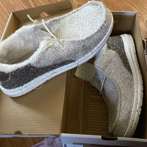 Wendy Tartan heydudes Cream